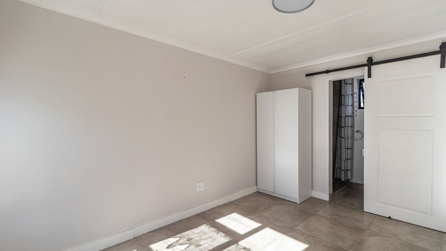 To Let 3 Bedroom Property for Rent in Port Owen Western Cape